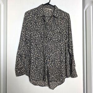 Soft surroundings Tencel Top lyocell button leopard print